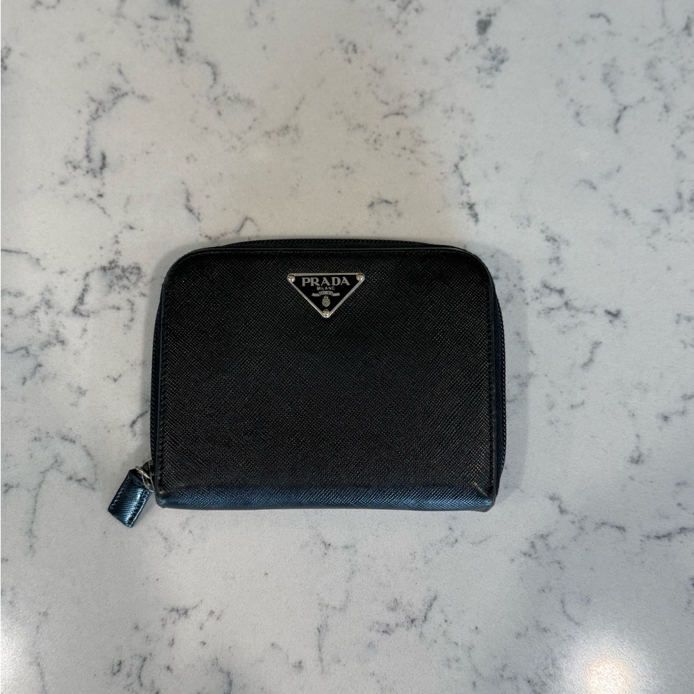 Prada Black Leather Wallet, Authentic.